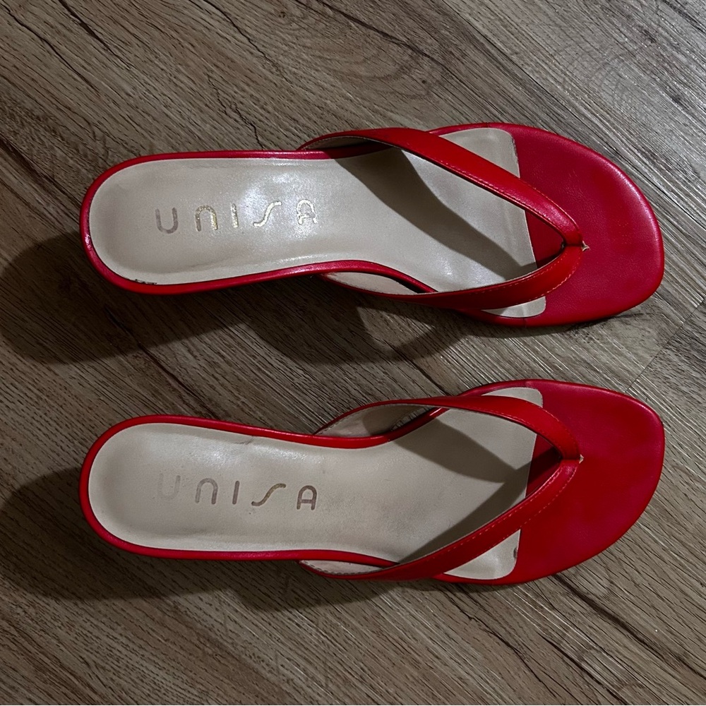 Unisa Women's Bold Red Sandals - Picture 3 of 4